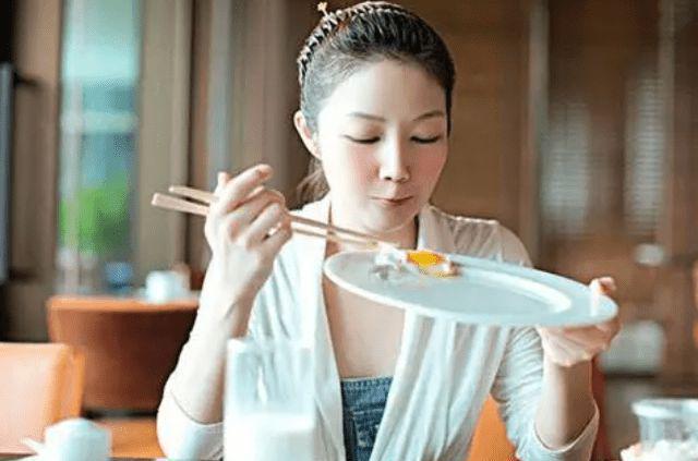 能引发这4种明显症状千万不可掉以轻心K8凯发登录幽门螺杆菌乘虚而入：可(图3)